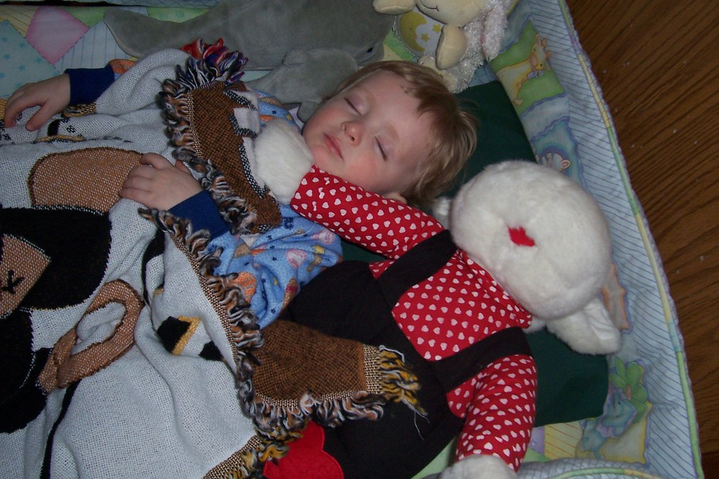 Bebeğin Uyku Düzeni Nasıl Sağlanır	?